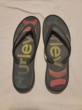 Hurley Men’s Black Flip Flops with Multicolor Logo